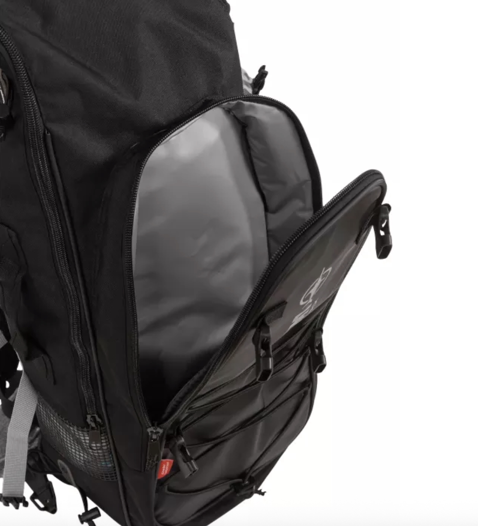 Praktischer Tauchrucksack mit Fächern zur einfachen Aufbewahrung Ihrer Tauchausrüstung.